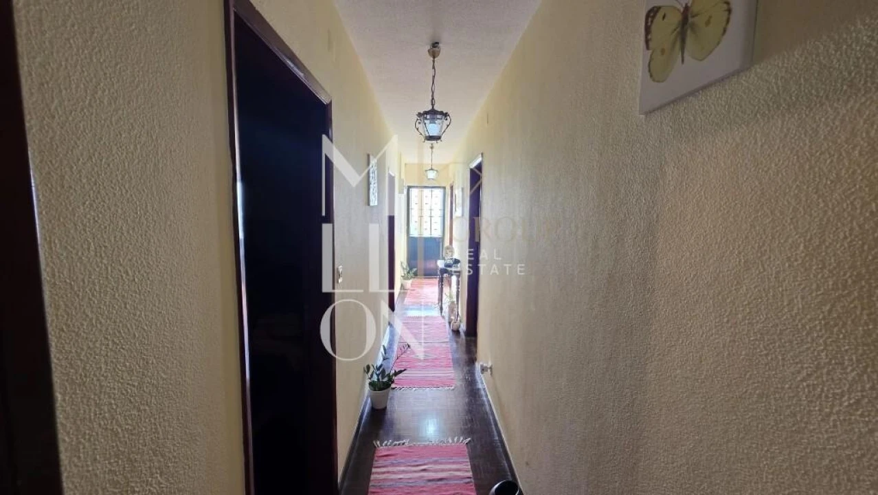 Moradia T4 para Venda em São Martinho Foto 8