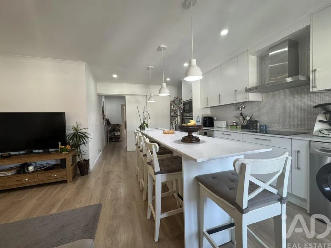 Apartamento T3 para Venda em São Pedro de Tomar Foto 4