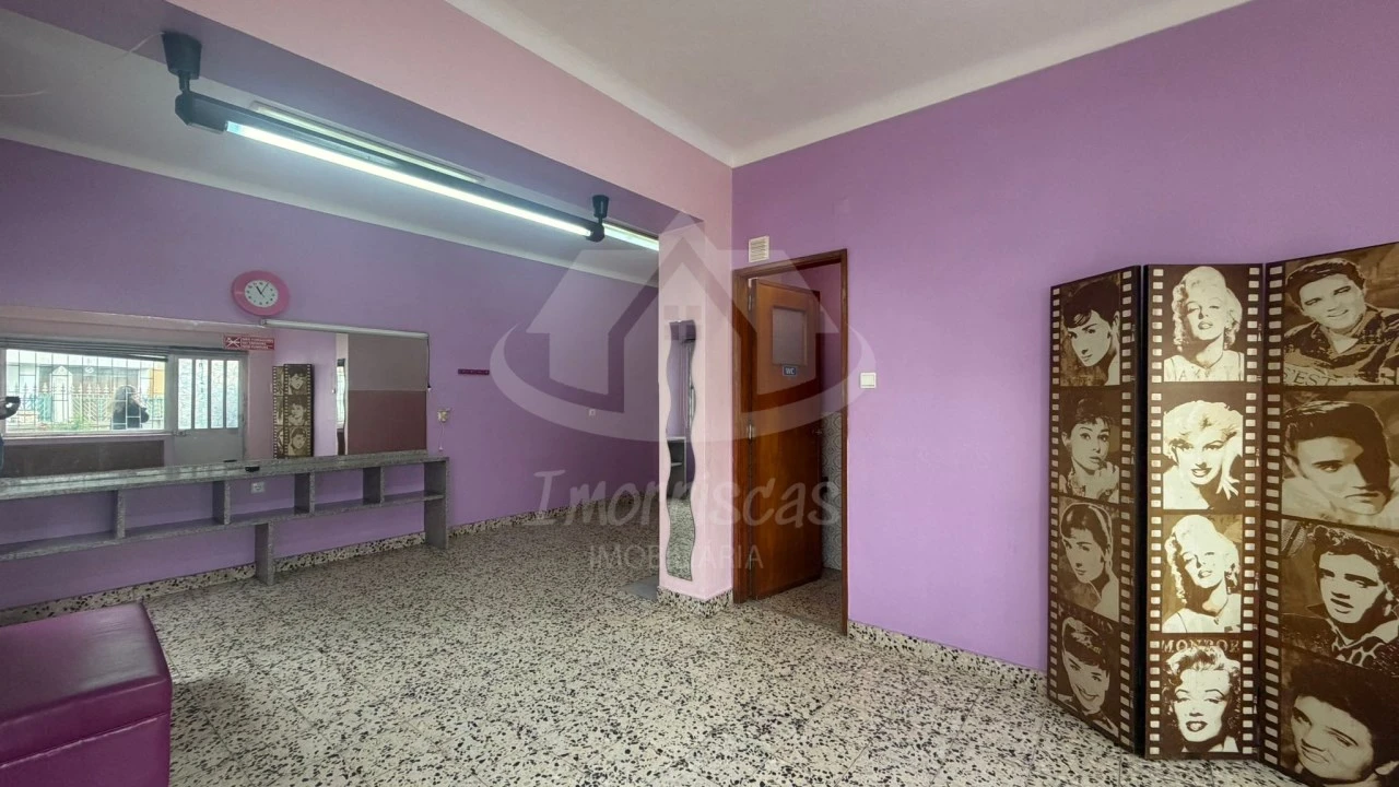 Loja para Arrendamento em Camarate, Unhos e Apelação Foto 5