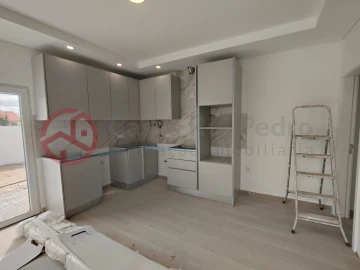 Moradia T4 para Venda em Fernao Ferro