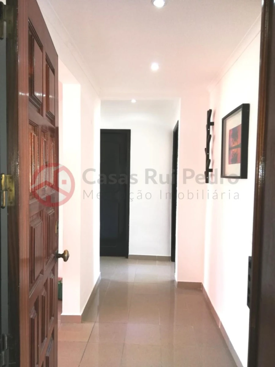 Apartamento T2 para Venda em Beato Foto 11