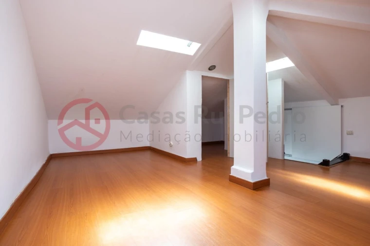 Apartamento T2 para Venda em Beato Foto 30