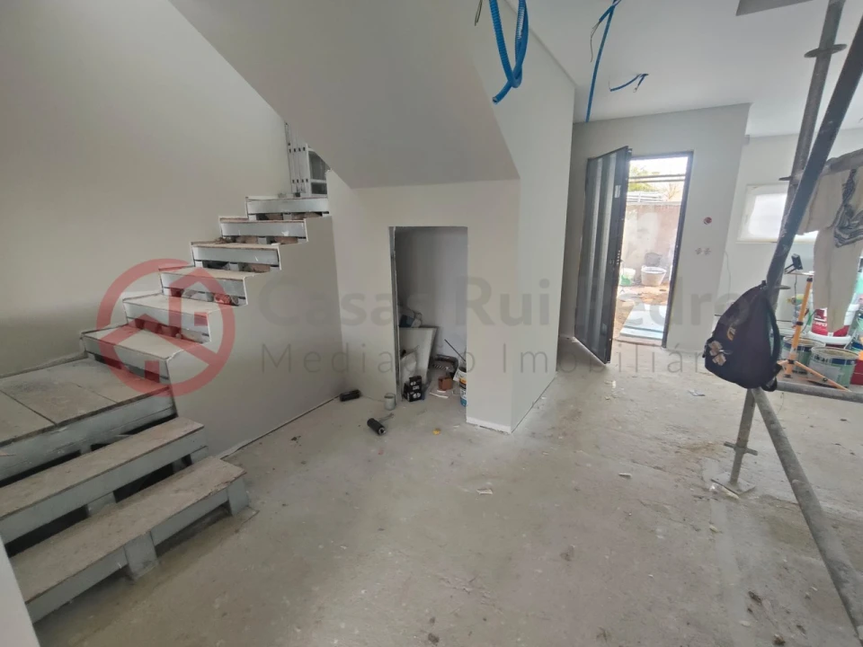 Moradia T3 para Venda em Caparica e Trafaria Foto 7