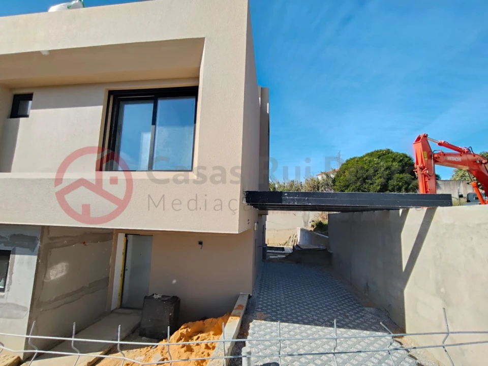 Moradia T3 para Venda em Caparica e Trafaria Foto 8