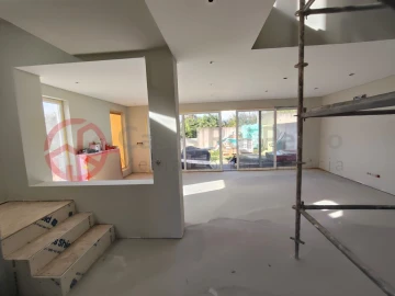 Moradia T3 para Venda em Caparica e Trafaria