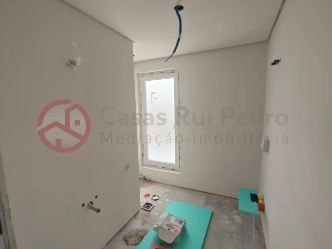 Moradia T3 para Venda em Caparica e Trafaria Foto 10