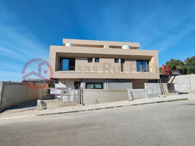 Moradia T3 para Venda em Caparica e Trafaria
