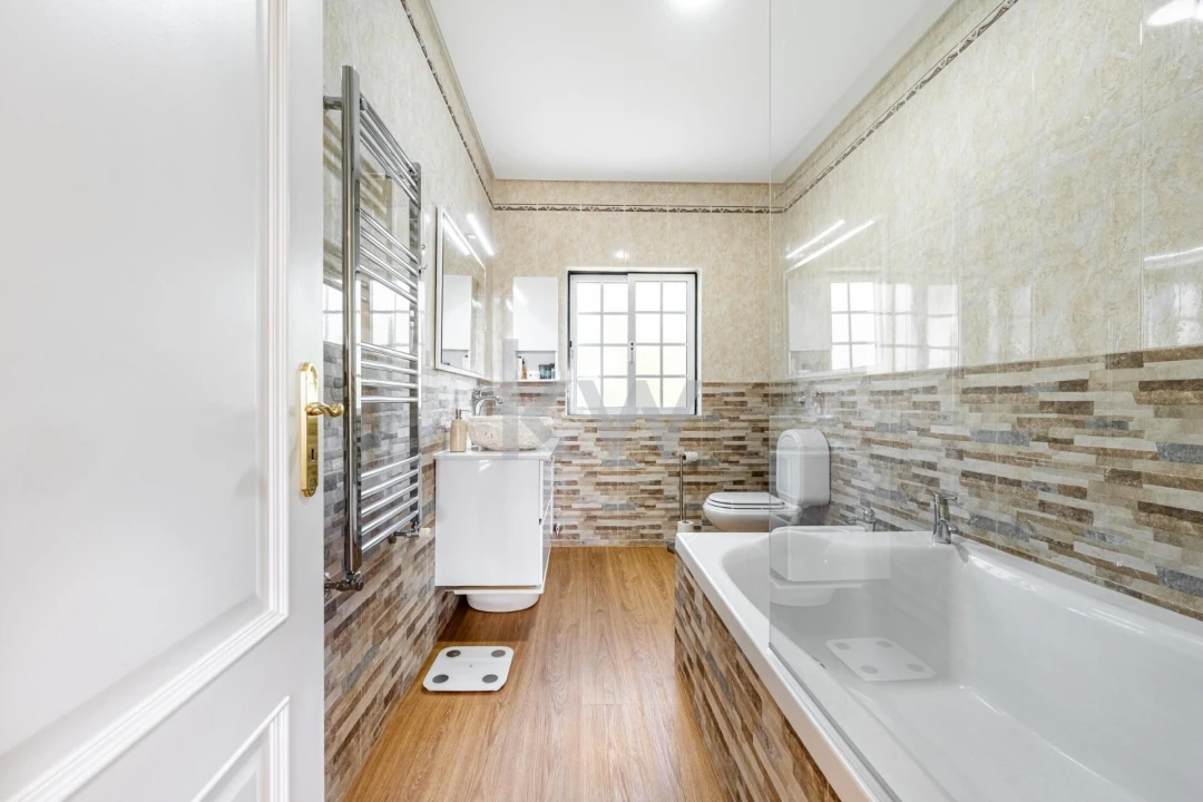 Moradia T3 para Venda em Vila Praia de Ancora Foto 19