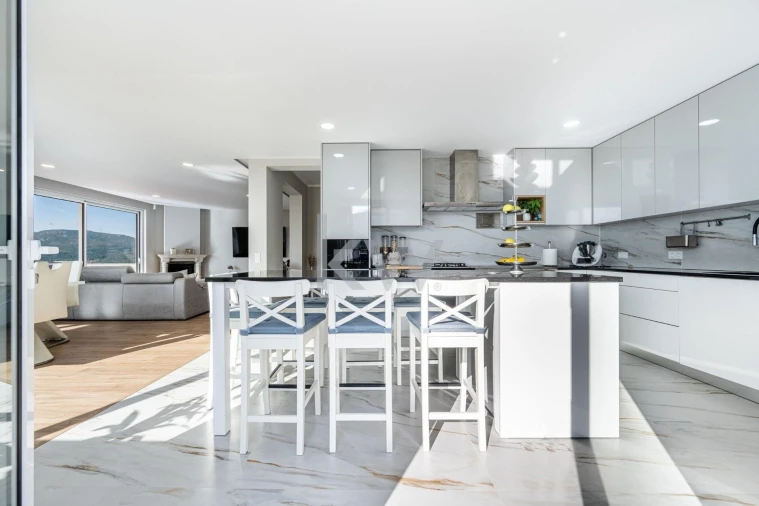 Moradia T3 para Venda em Vila Praia de Ancora Foto 13