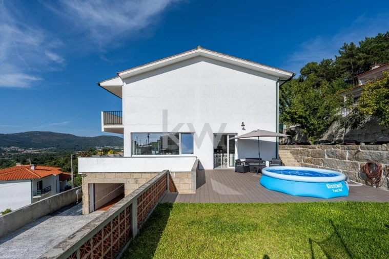 Moradia T3 para Venda em Vila Praia de Ancora Foto 41