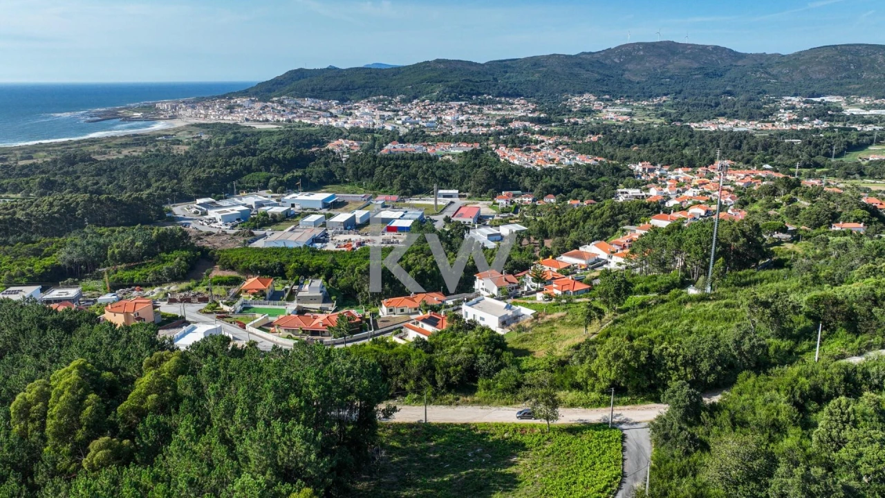 Moradia T3 para Venda em Vila Praia de Ancora Foto 39
