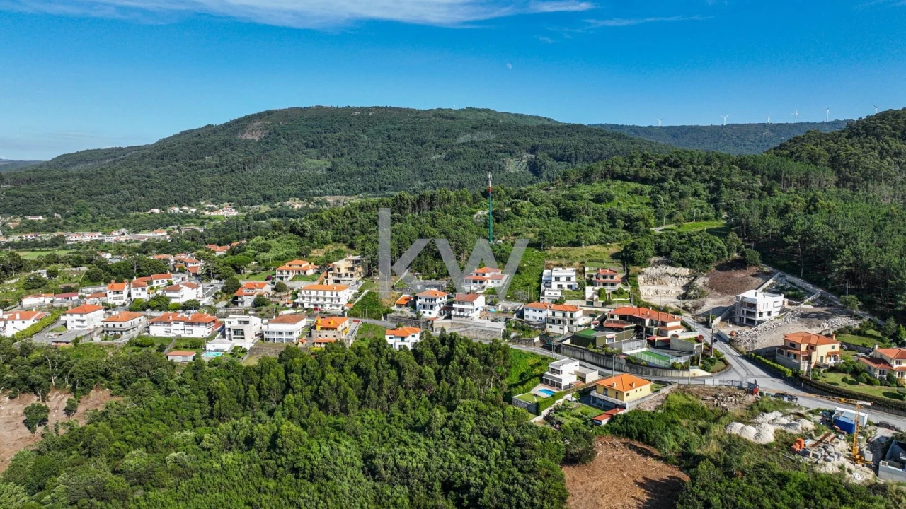 Moradia T3 para Venda em Vila Praia de Ancora Foto 31