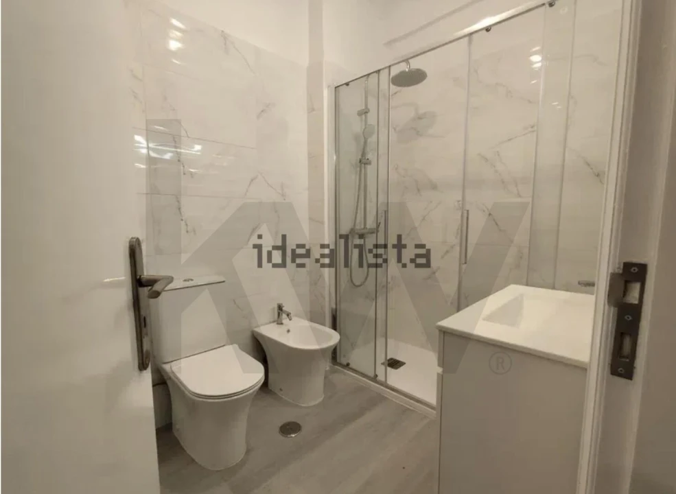 Apartamento T3 para Venda em Laranjeiro e Feijó Foto 14