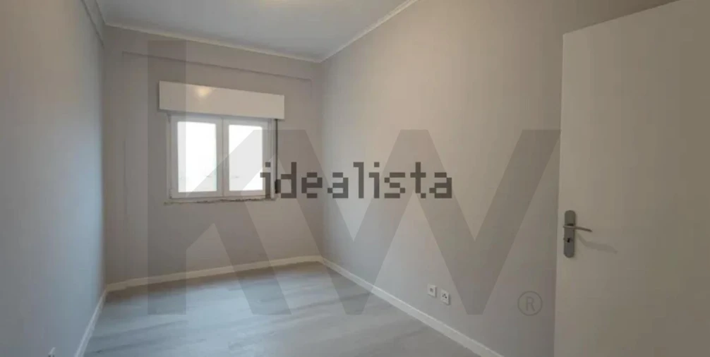 Apartamento T3 para Venda em Laranjeiro e Feijó Foto 11