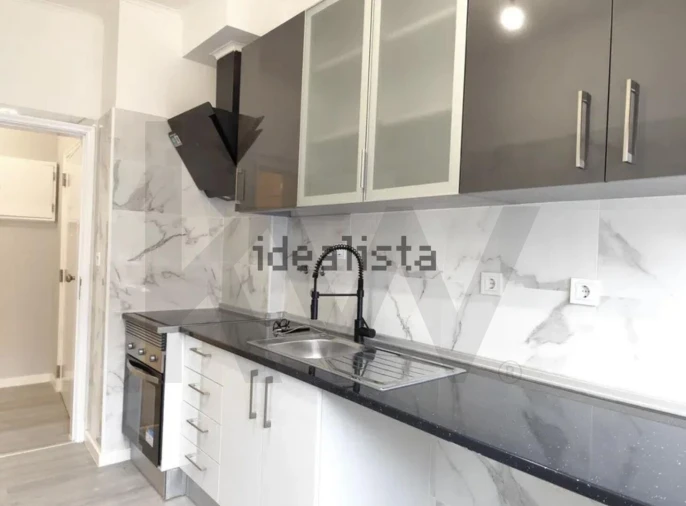 Apartamento T3 para Venda em Laranjeiro e Feijó Foto 16