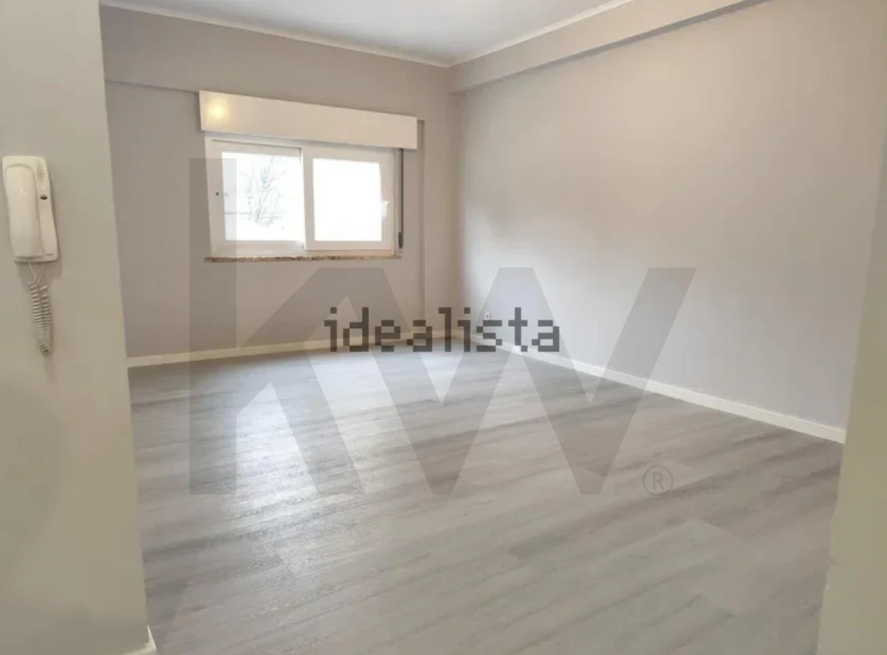 Apartamento T3 para Venda em Laranjeiro e Feijó Foto 5