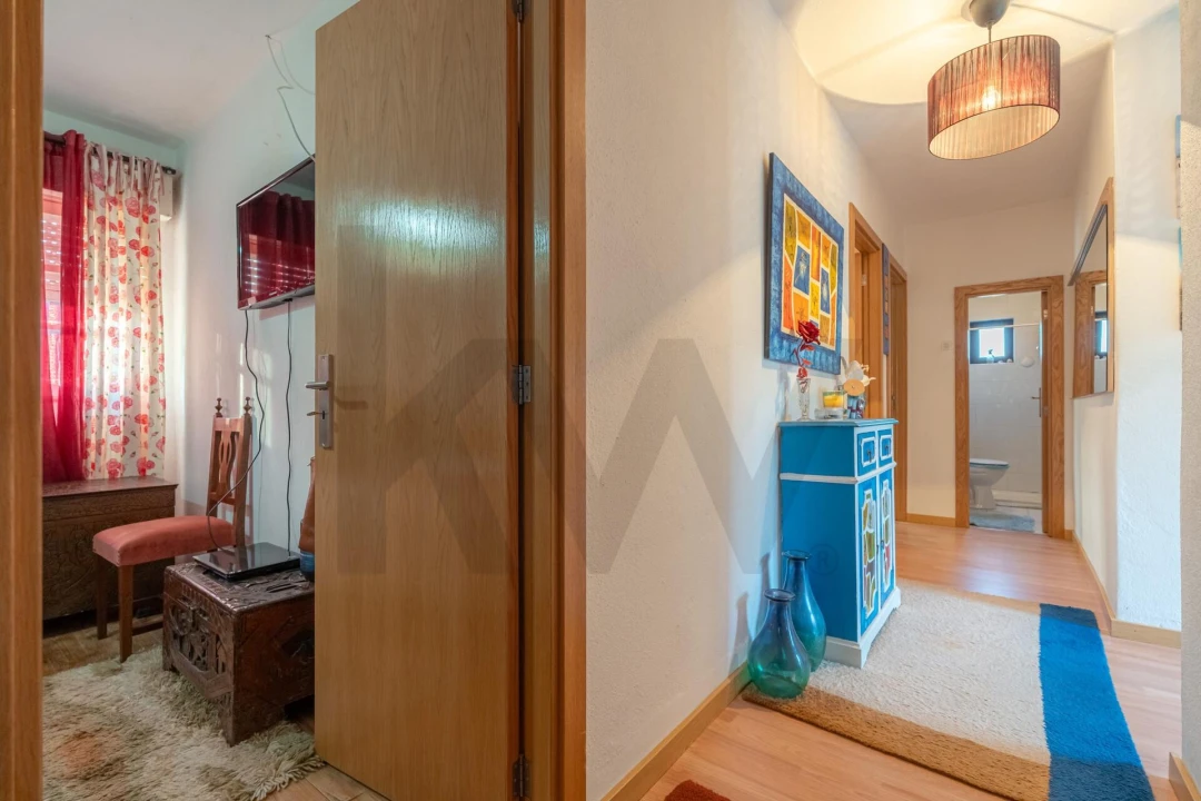 Moradia T3 para Venda em Candoso e Carvalho de Egas Foto 17