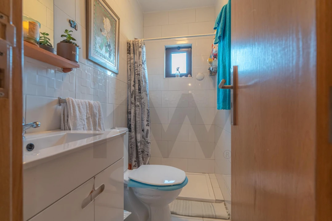 Moradia T3 para Venda em Candoso e Carvalho de Egas Foto 15