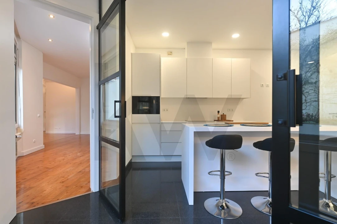 Apartamento T4 para Arrendamento em Estrela Foto 12