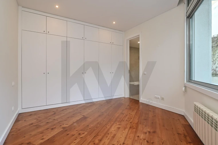 Apartamento T4 para Arrendamento em Estrela Foto 15