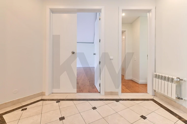 Apartamento T4 para Arrendamento em Estrela Foto 7