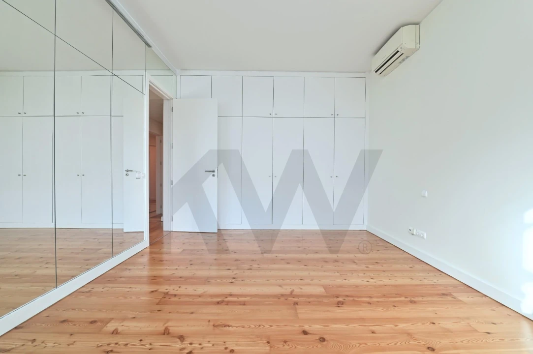 Apartamento T4 para Arrendamento em Estrela Foto 21