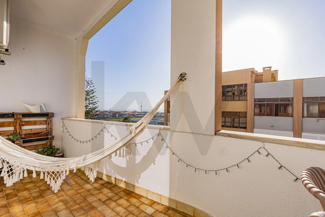 Apartamento T2 para Venda em Costa da Caparica Foto 12