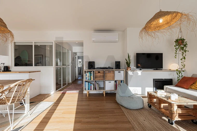 Apartamento T2 para Venda em Costa da Caparica Foto 7