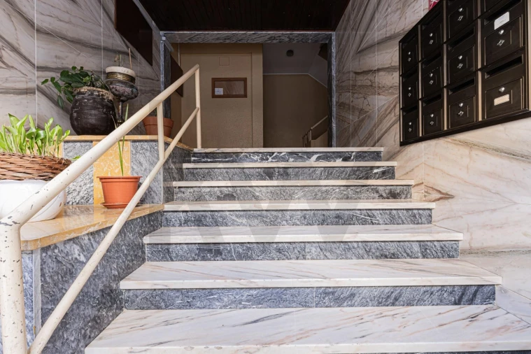 Apartamento T2 para Venda em Costa da Caparica Foto 24