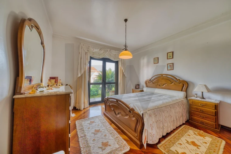 Moradia T5 para Venda em Romeira e Várzea Foto 14