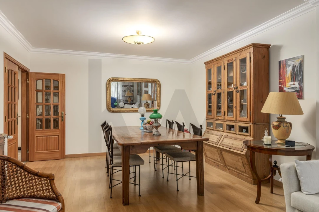 Apartamento T3 para Venda em Carcavelos e Parede Foto 4