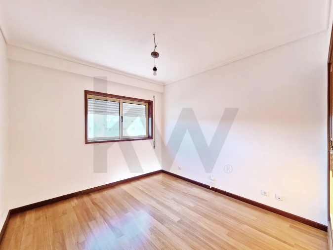 Apartamento T2 para Arrendamento em Requeixo, Nossa Senhora de Fátima e Nariz Foto 14