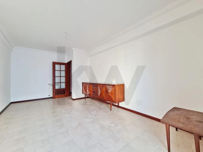 Apartamento T2 para Arrendamento em Requeixo, Nossa Senhora de Fátima e Nariz Foto 6