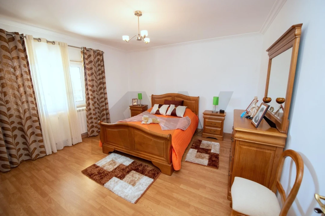 Moradia T4 para Venda em Rapoula do Coa Foto 31