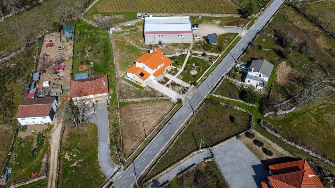 Moradia T4 para Venda em Rapoula do Coa Foto 66