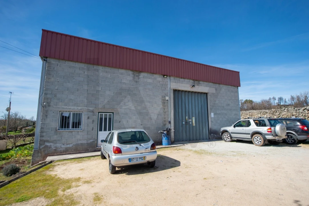 Moradia T4 para Venda em Rapoula do Coa Foto 45