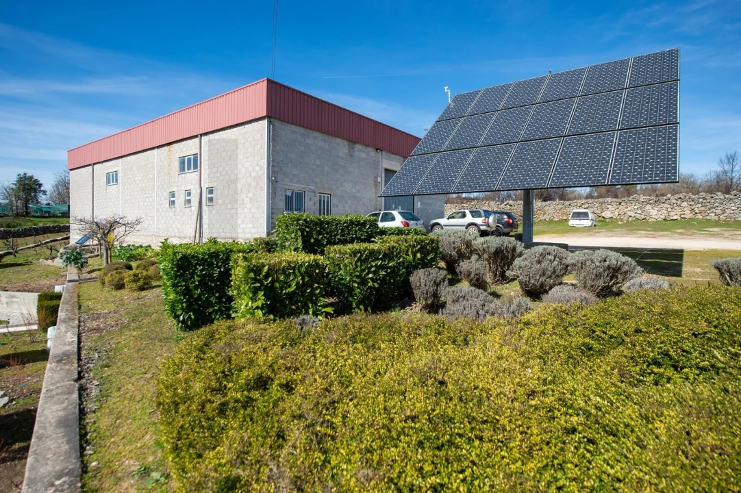 Moradia T4 para Venda em Rapoula do Coa Foto 44