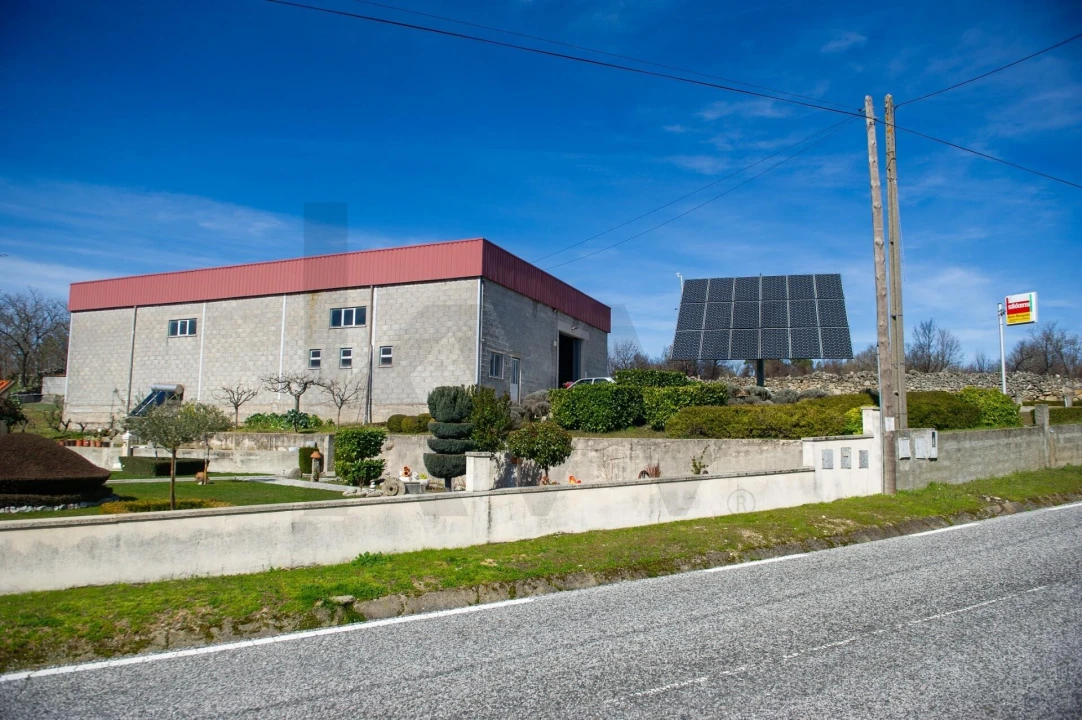 Moradia T4 para Venda em Rapoula do Coa Foto 64