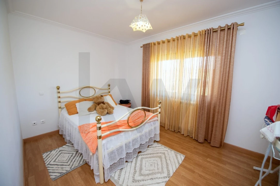 Moradia T4 para Venda em Rapoula do Coa Foto 30