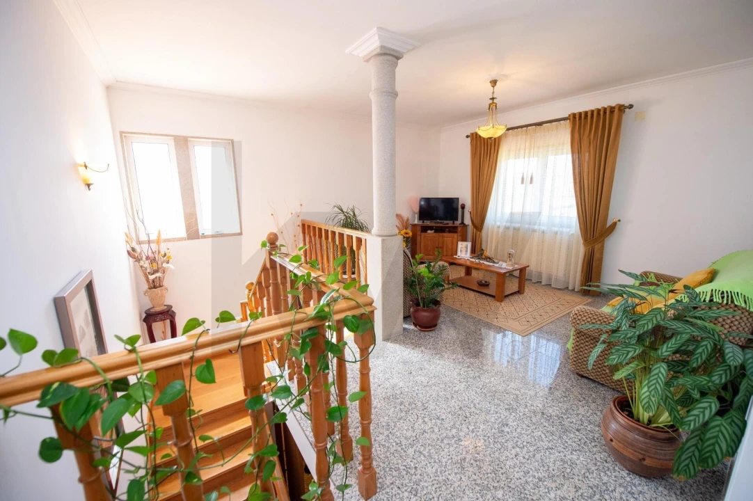 Moradia T4 para Venda em Rapoula do Coa Foto 36