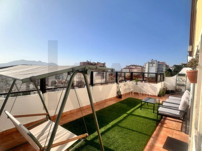 Apartamento T4 para Venda em Algueirão-Mem Martins