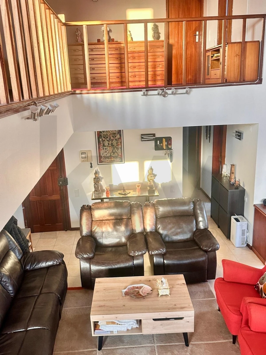 Apartamento T4 para Venda em Algueirão-Mem Martins Foto 9