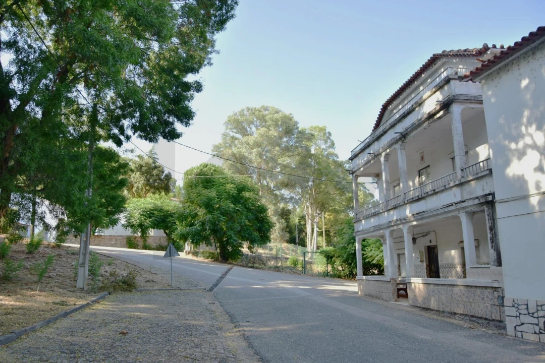 Moradia T18 para Venda em Monfortinho e Salvaterra do Extremo Foto 33