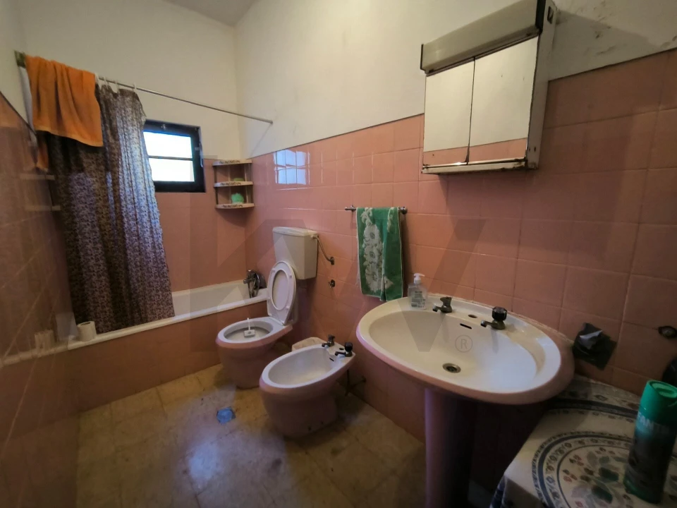 Moradia T18 para Venda em Monfortinho e Salvaterra do Extremo Foto 9