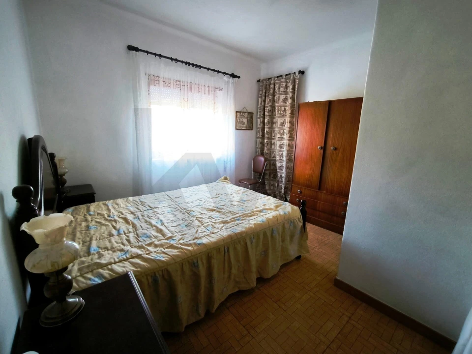 Moradia T18 para Venda em Monfortinho e Salvaterra do Extremo Foto 22