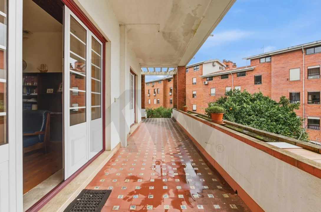 Moradia T5 para Venda em São Martinho do Bispo e Ribeira de Frades Foto 9