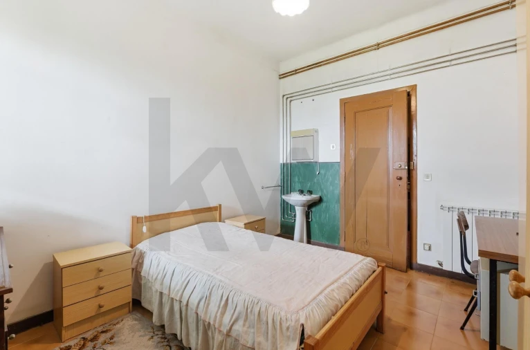 Moradia T5 para Venda em São Martinho do Bispo e Ribeira de Frades Foto 45