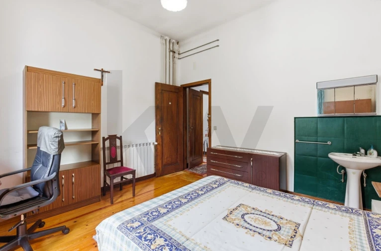 Moradia T5 para Venda em São Martinho do Bispo e Ribeira de Frades Foto 33