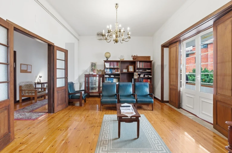 Moradia T5 para Venda em São Martinho do Bispo e Ribeira de Frades Foto 5