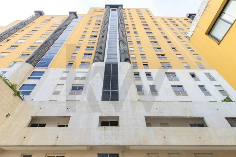 Apartamento T2 para Venda em Beato Foto 31